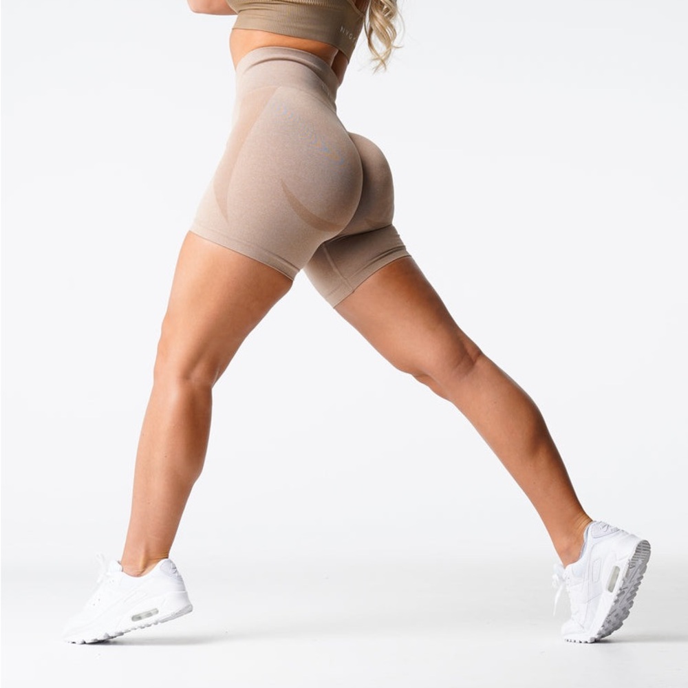 NVGTN Beige Contour Seamless Shorts